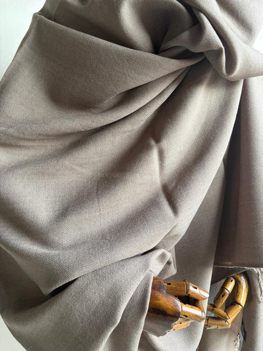 Men’s Nylon Wool Loi – (Taupe Colour)