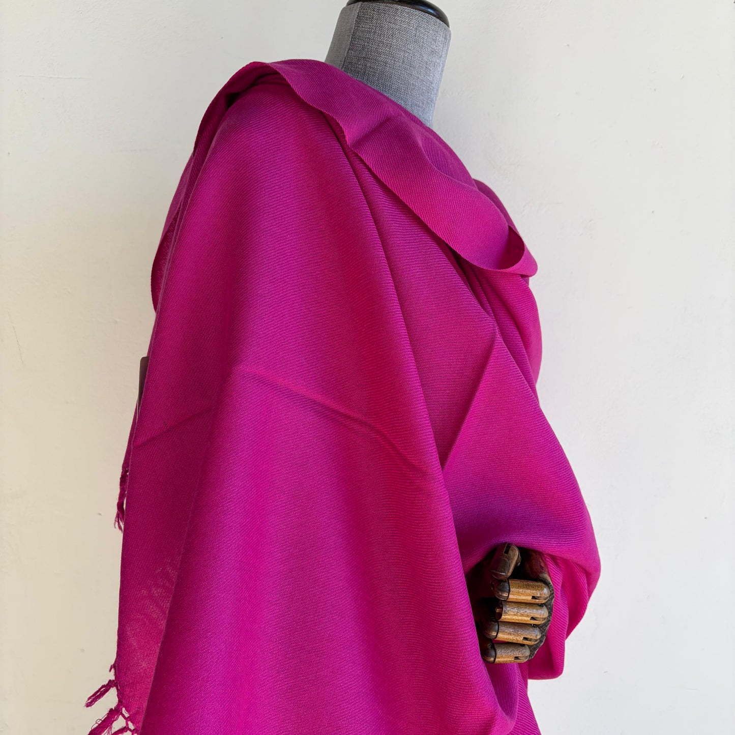 Handwoven Merino Wool Shawl (Pink)