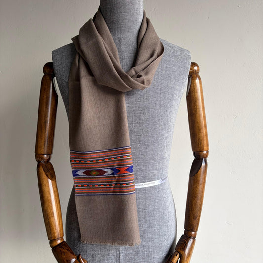Handwoven Unisex Polywool Muffler (Taupe grey)