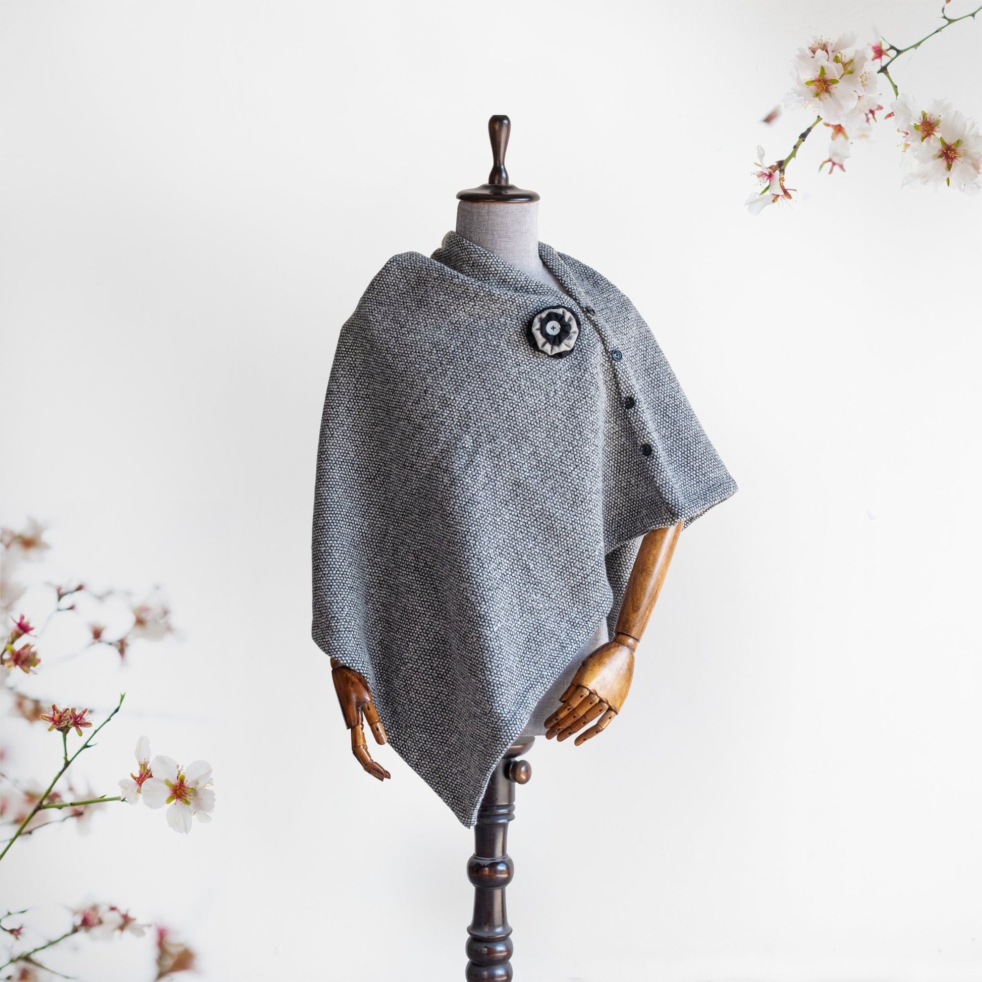 Plain Grey Woolen Cape for Women - Bhuttico Shawls