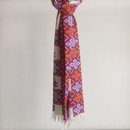 Typical Design Muffler - Bhuttico Shawls