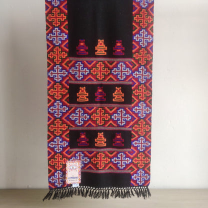 Typical Design Muffler - Bhuttico Shawls