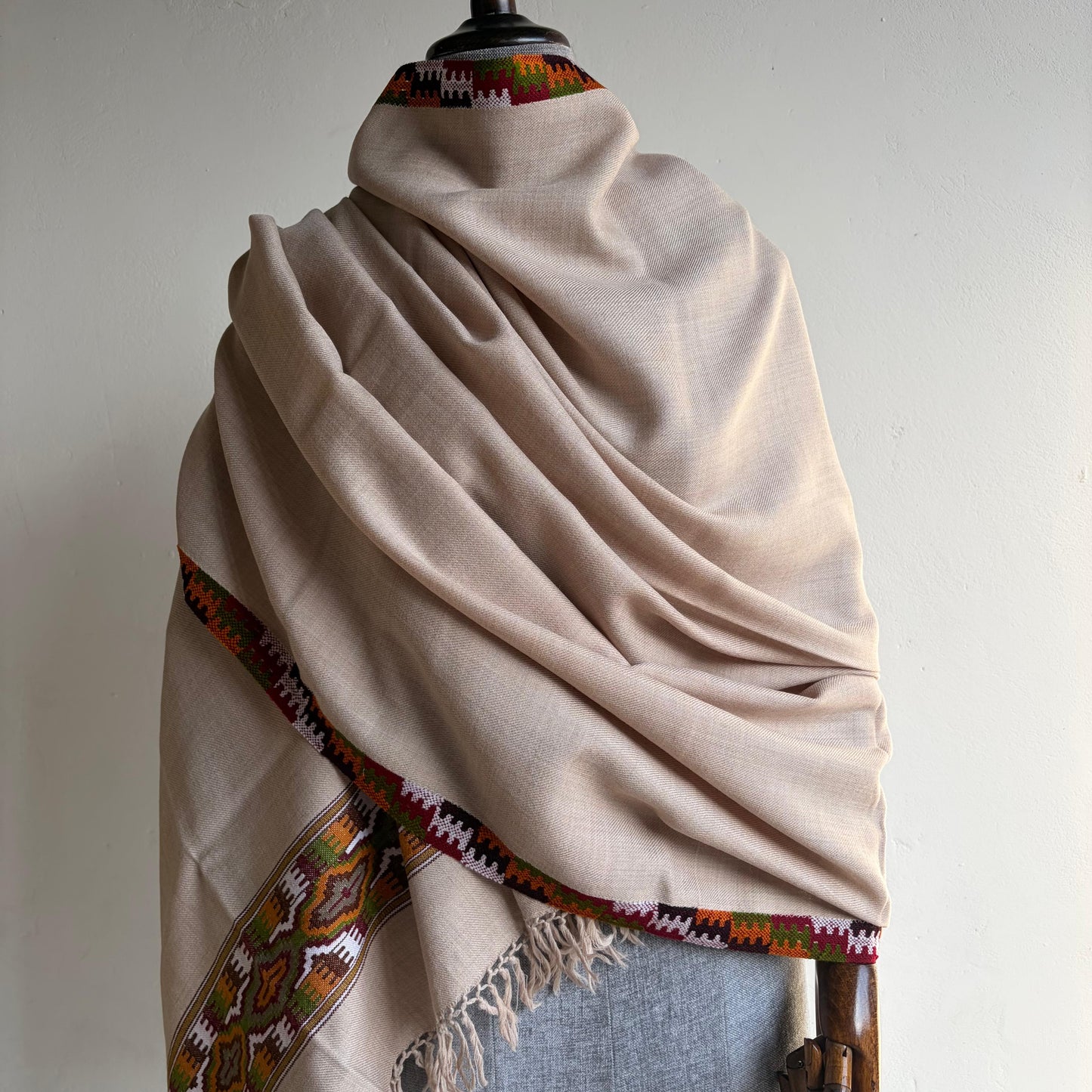 Handloom Pure Merino Wool Shawl (beige)