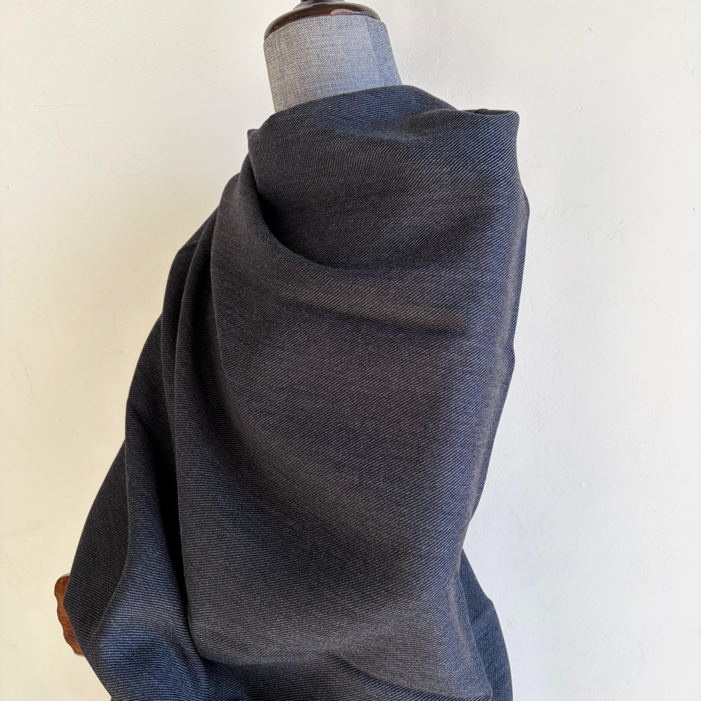 Handwoven Merino Wool Shawl (Charcoal Grey)