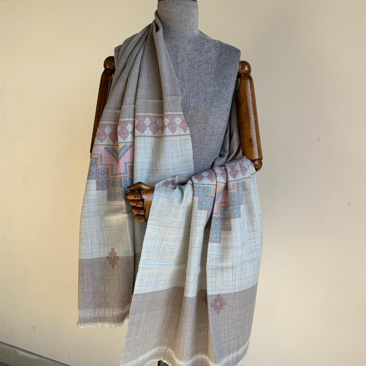 Hand Woven Pure Merino Wool Kullu Stole- Multicolour