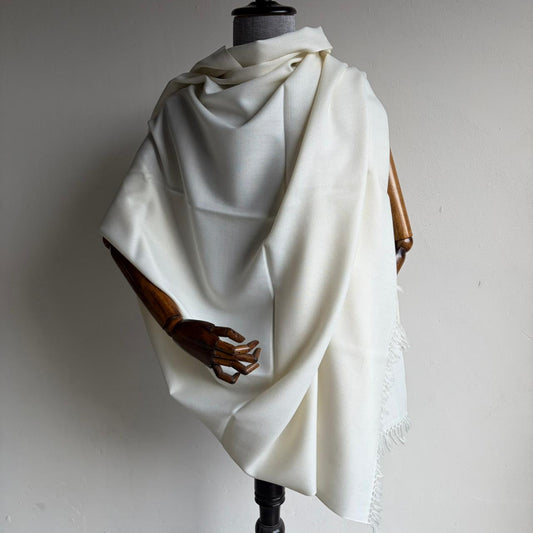 Men’s White Polywool Loi