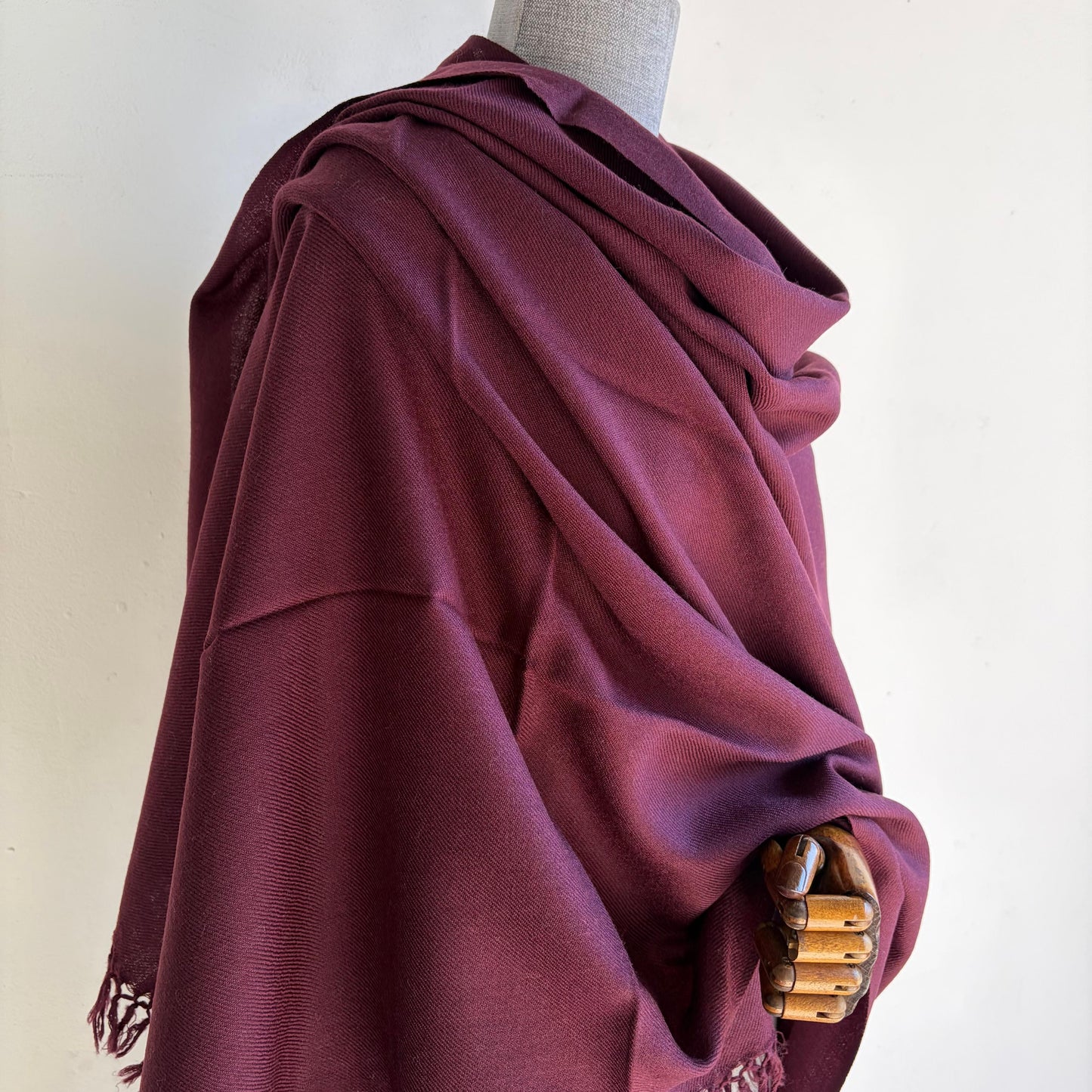 Handwoven Merino Wool Shawl (Plum)